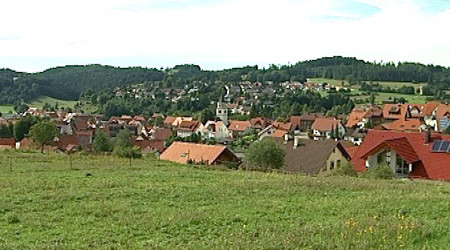 L&auml;ndlicher Raum | Bildquelle: RTF.1