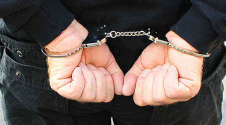 Handschellen | Bildquelle: RTF.1