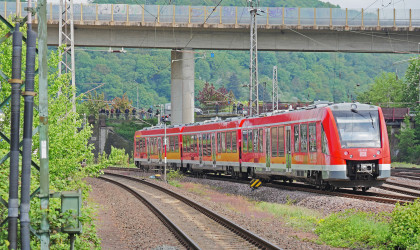 Regionalzug im Nahverkehr | Bildquelle: Pixabay