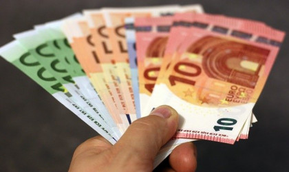 Bargeld zahlen | Bildquelle: Pixabay.com