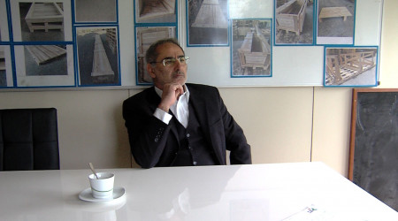 Nihat Özdemir in seinem Büro | Bildquelle: RTF.1