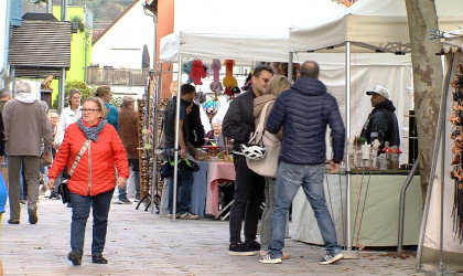 Kunsthandwerkermarkt Dettingen | Bildquelle: RTF.1