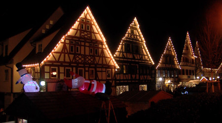 Weihnachtsmarkt in Dettingen | Bildquelle: RTF.1