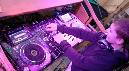 DJ Caveman | Bildquelle: RTF.1