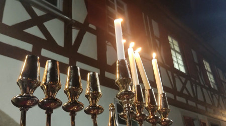 Der Anschlag am Bondi Beach Australien wirft seine Schatten auf das Chanukka-Fest im Reutlinger Spitalhof | Bildquelle: RTF.1