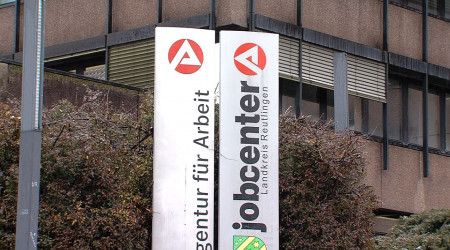 Agentur f&uuml;r Arbeit gibt Arbeitslosenzahlen bekannt | Bildquelle: RTF.1