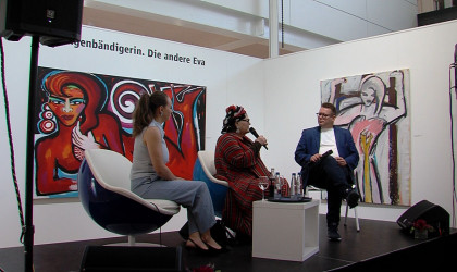 Elvira Bach im Gespr&auml;ch | Bildquelle: RTF.1