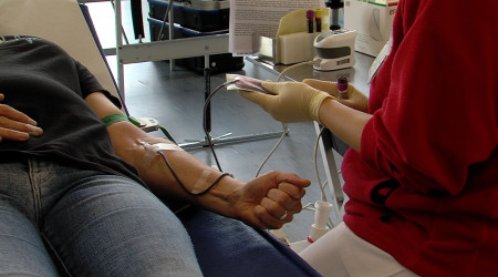 Blut wird gespendet | Bildquelle: RTF.1