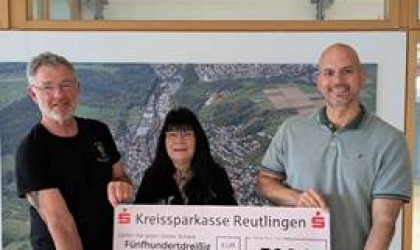 530 Euro Spende f&uuml;r Walderlebnispfad | Bildquelle: Rathaus Wannweil