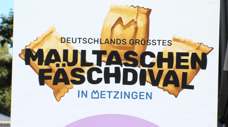 Maultaschen F&auml;schdival in Metzingen | Bildquelle: RTF.1