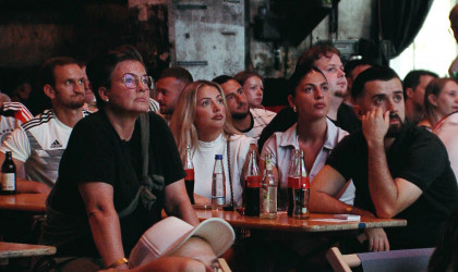 G&auml;ste beim Public Viewing | Bildquelle: RTF.1