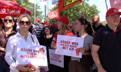 IG Metall Kundgebung vor der Stadthalle Reutlingen | Bildquelle: RTF.1