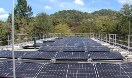 Photovoltaikanlagen auf dem Isolde-Kurz-Gymnasium | Bildquelle: RTF.1