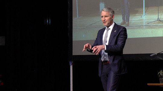 Bj&ouml;rn H&ouml;cke | Bildquelle: RTF.1