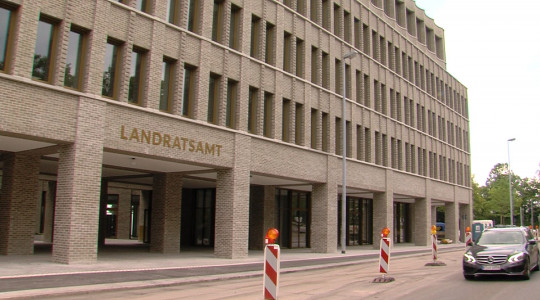 Das neue Landratsamt in Reutlingen | Bildquelle: RTF.1