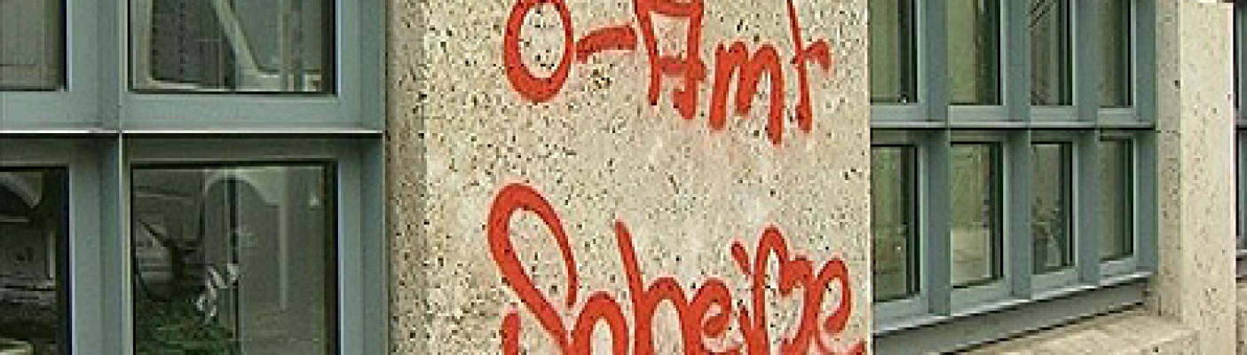 Graffiti an Stadtbibliothek Reutlingen | Bildquelle: RTF.1