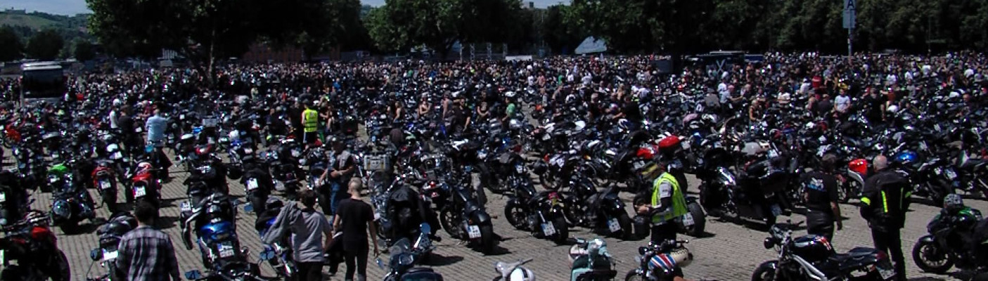 Demo Motorradl&auml;rm | Bildquelle: RTF.1