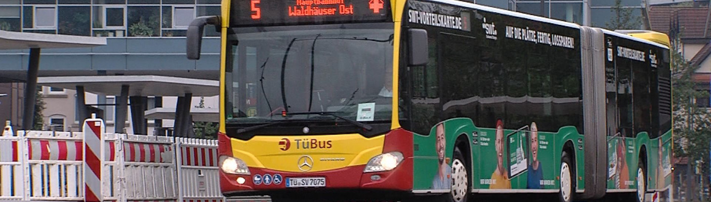 Bus am T&uuml;binger ZOB | Bildquelle: RTF.1