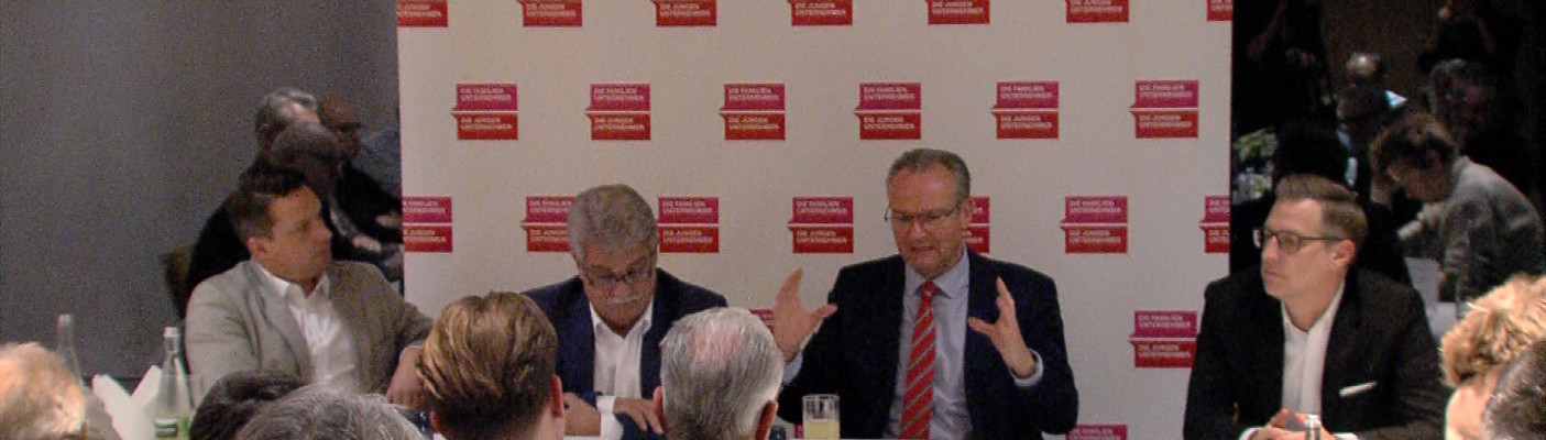 Politik und Wirtschaft mit Gunther Krichbaum | Bildquelle: RTF.1