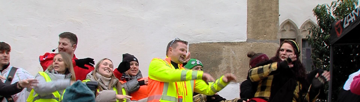 Sturm auf das Pfullinger Rathaus | Bildquelle: RTF.1