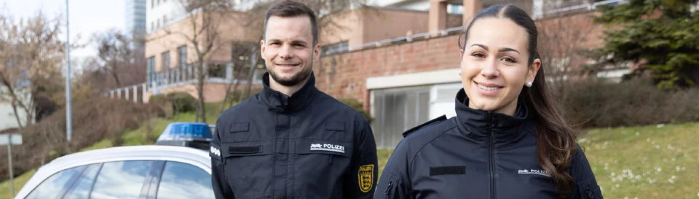 Die neue Polizeiuniform aus funktionalem und stichhemmendem Stoff | Bildquelle: Innenministerium Baden-W&uuml;rttemberg / Leif Piechowski