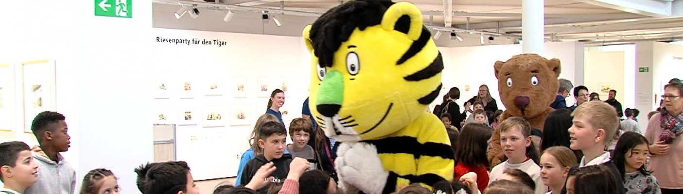 Tiger und B&auml;r im Neuen Kunstmuseum | Bildquelle: RTF.1