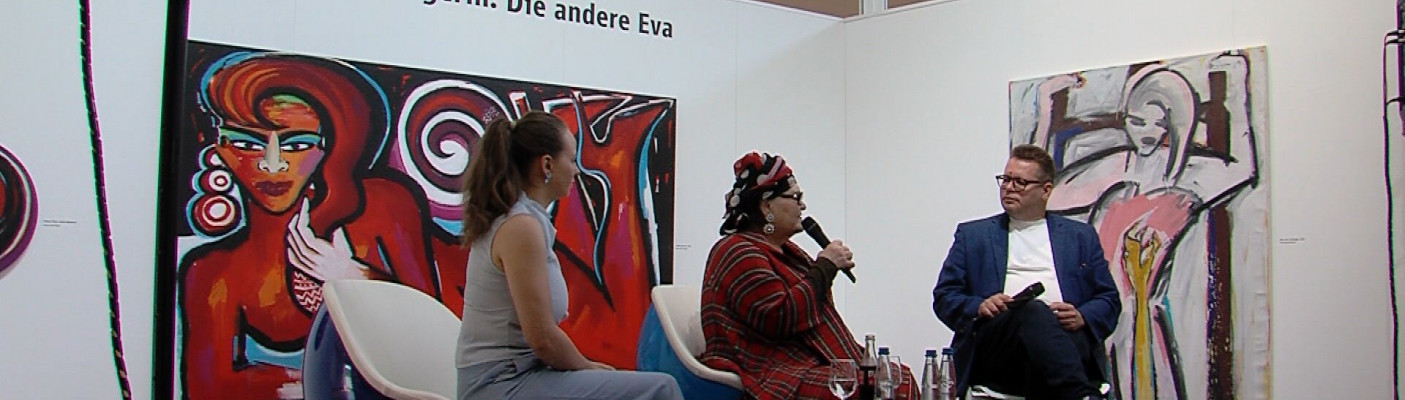 Elvira Bach im Gespr&auml;ch | Bildquelle: RTF.1