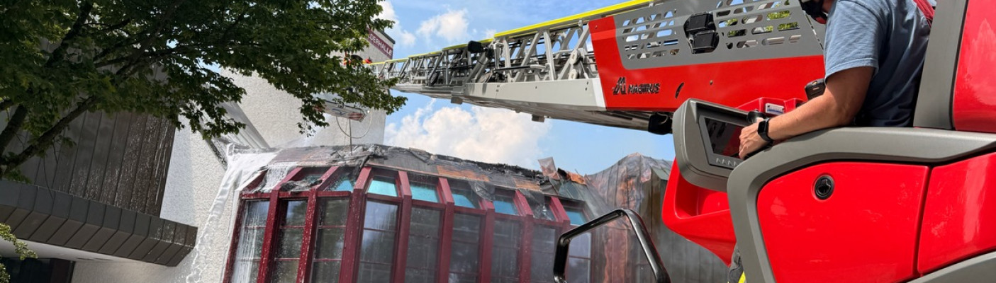Brand Filderhalle | Bildquelle: Feuerwehr Leinfelden-Echterdingen