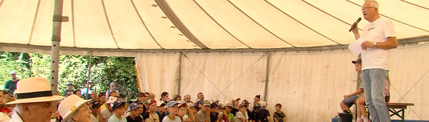 Stadtfest in Burzelbach | Bildquelle: RTF.1