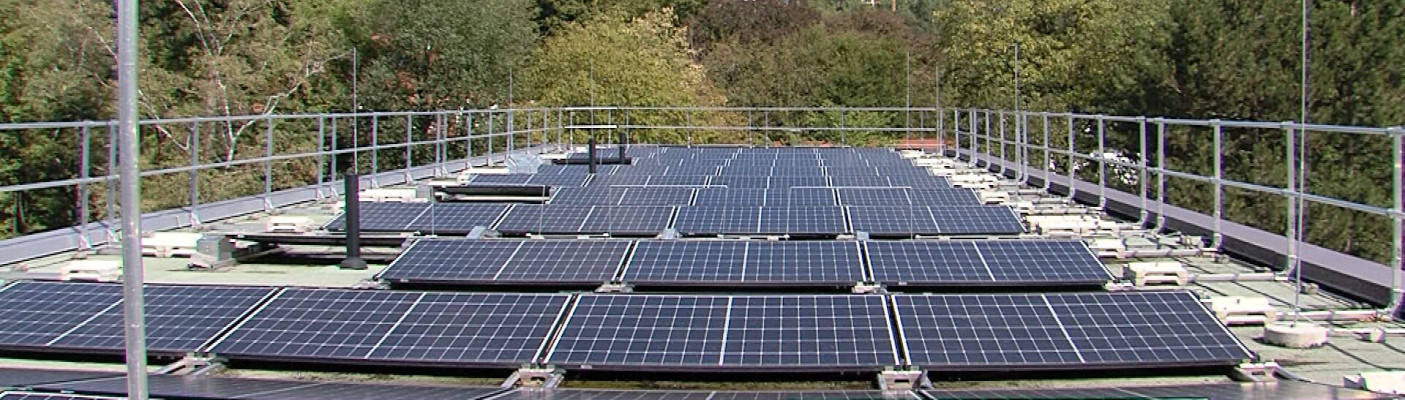 Photovoltaikanlagen auf dem Isolde-Kurz-Gymnasium | Bildquelle: RTF.1