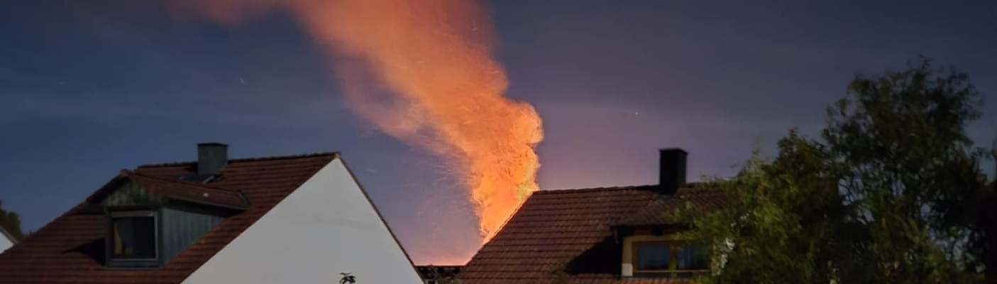 Gro&szlig;brand T&uuml;bingen Pfrondorf | Bildquelle: RTF.1/privat