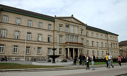Universität Tübingen: Neue Aula | Bildquelle: RTF.1