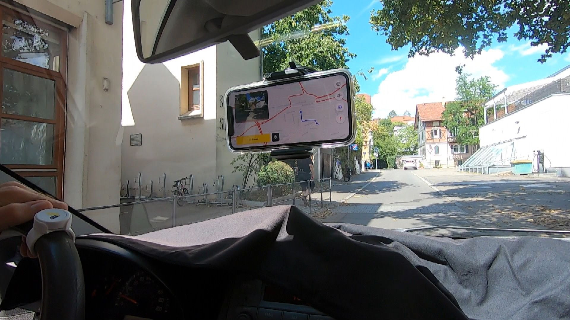 Künstliche Intelligenz statt Zettel – Stadt setzt neue Technologie zur Erfassung von Straßenschäden ein
